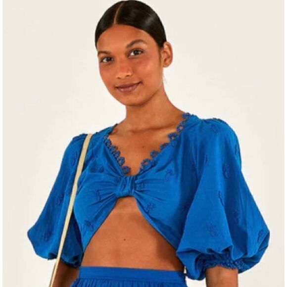 FARM Rio Tops - Farm Rio Blue 3D Pineapple Crop Top NWT Size Small